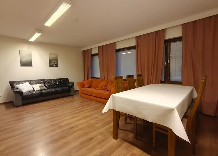 דירה Large Center רובניימי