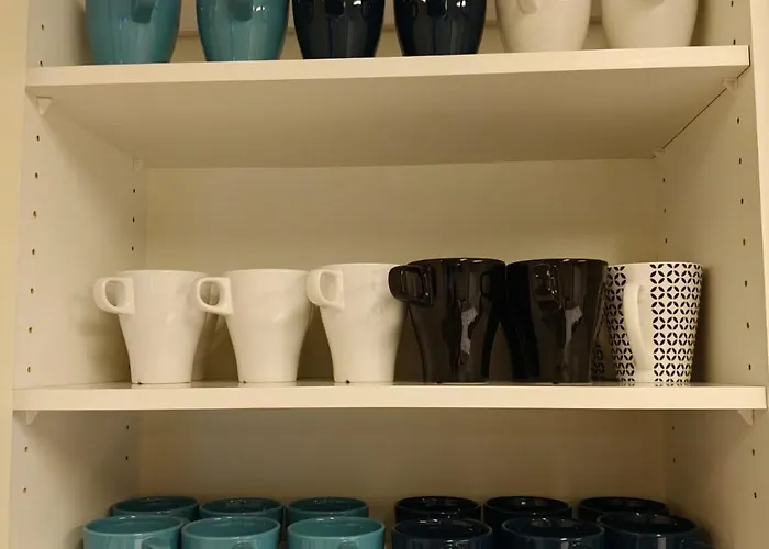 Large Center רובניימי