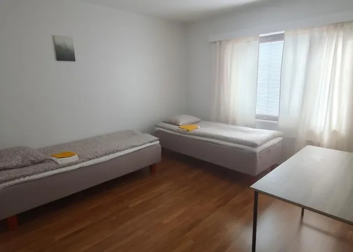 דירה Large Center רובניימי