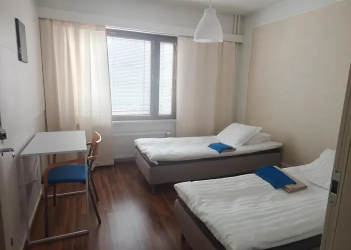 דירה Large Center רובניימי